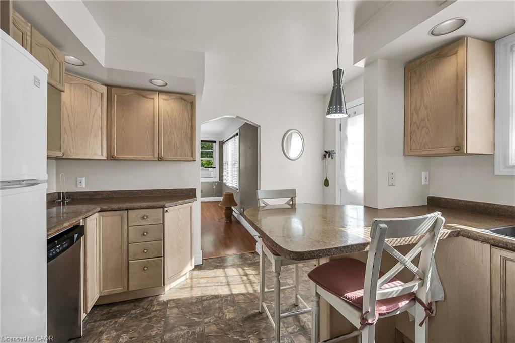 894 Garth Street, Hamilton, ON - Indoor Photo Showing Other Room