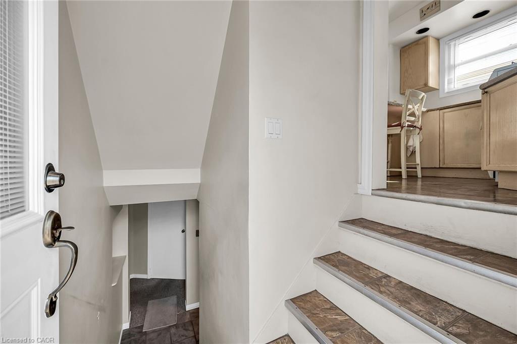 894 Garth Street, Hamilton, ON - Indoor Photo Showing Other Room