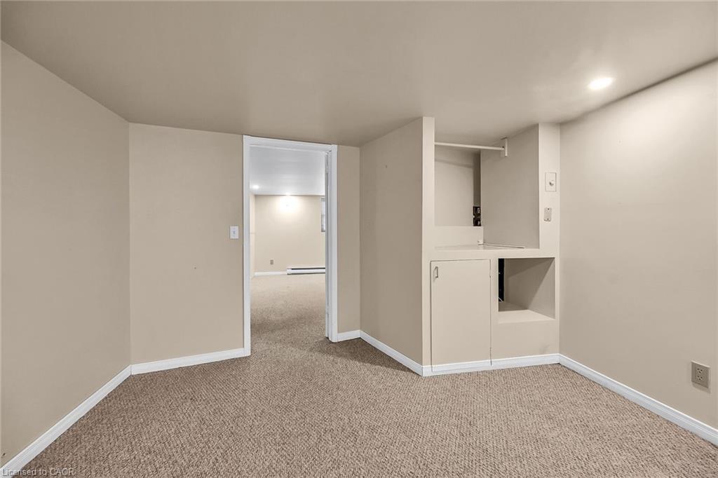 894 Garth Street, Hamilton, ON - Indoor Photo Showing Other Room