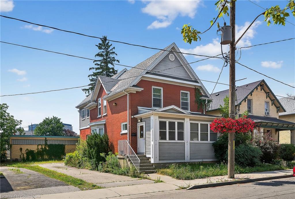43 Dupont Street E, Waterloo, ON - Outdoor With Facade