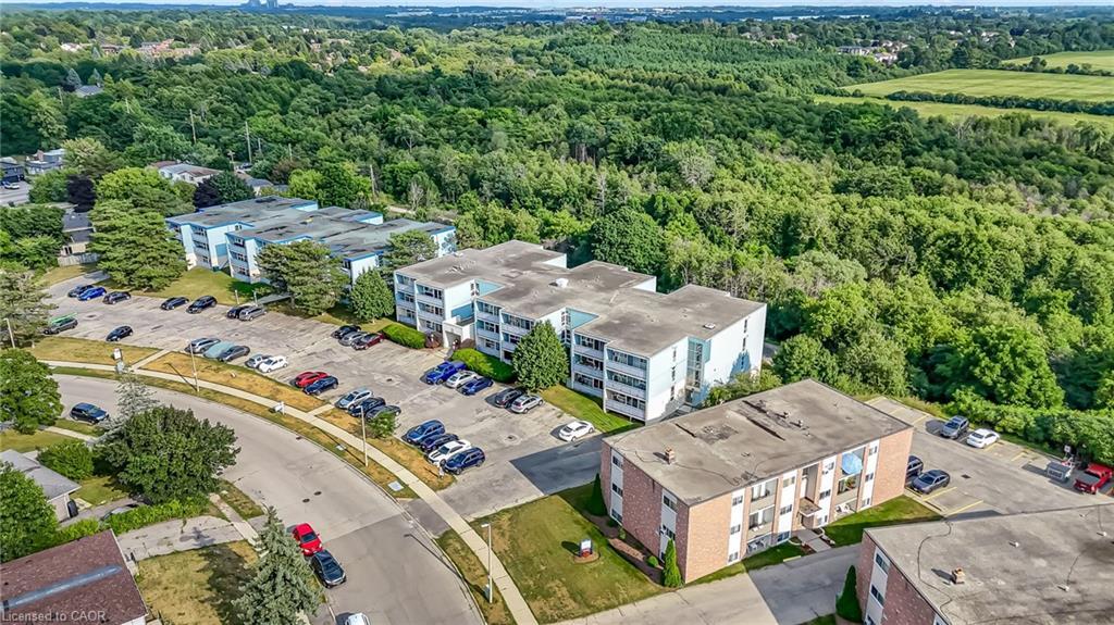 307-91 Conroy Crescent, Guelph, ON - Outdoor With View
