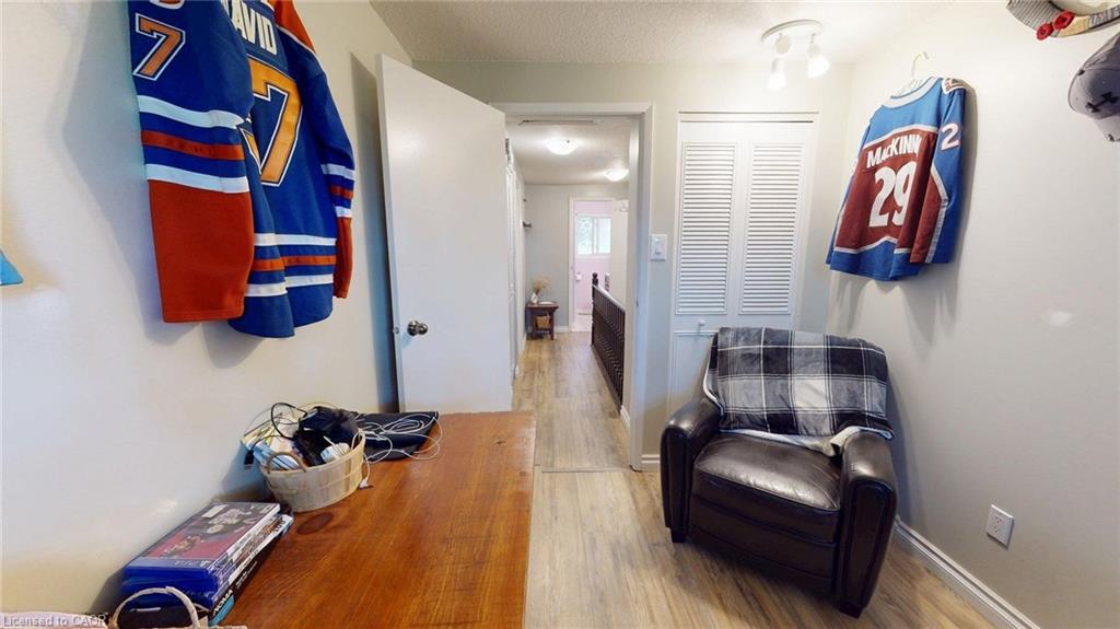 17-91 Avonwood Drive, Stratford, ON - Indoor Photo Showing Other Room