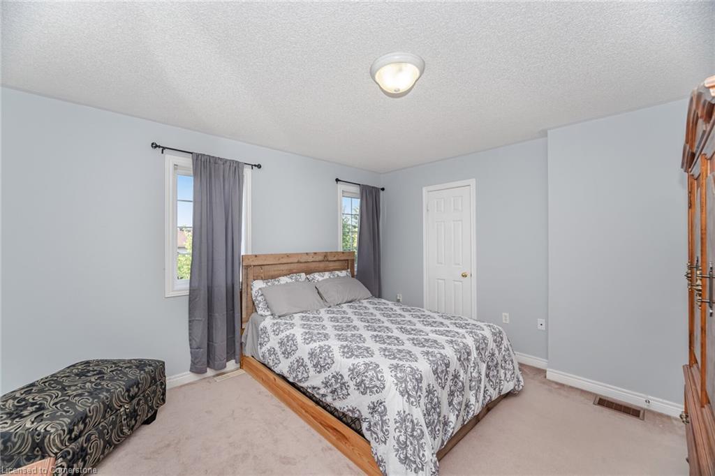 6-430 Mapleview Drive E, Barrie, ON - Indoor Photo Showing Bedroom