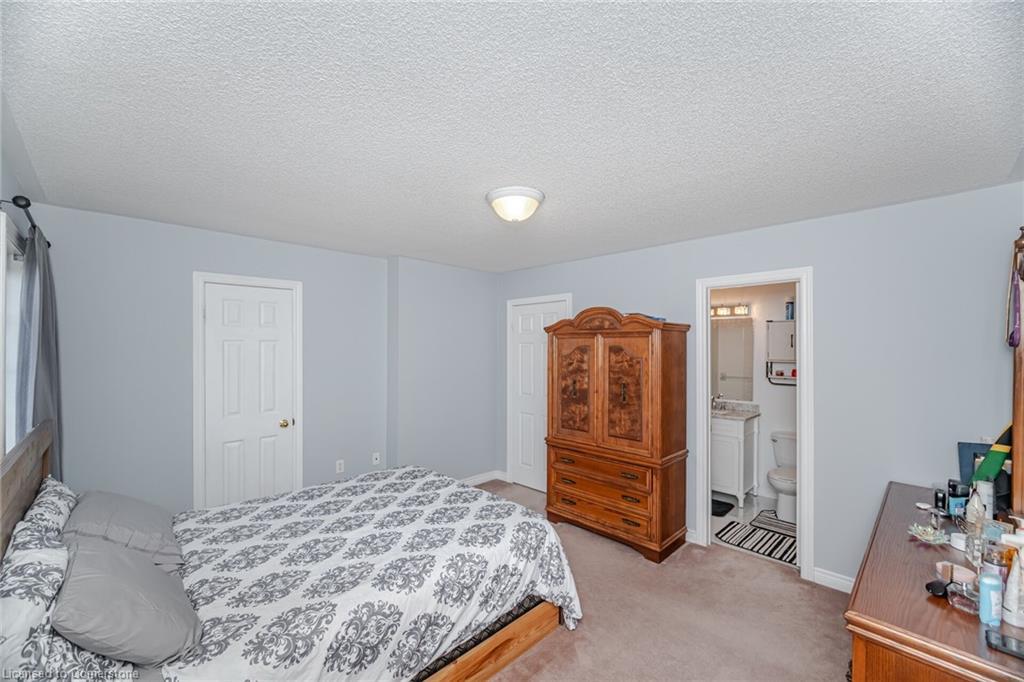 6-430 Mapleview Drive E, Barrie, ON - Indoor Photo Showing Bedroom