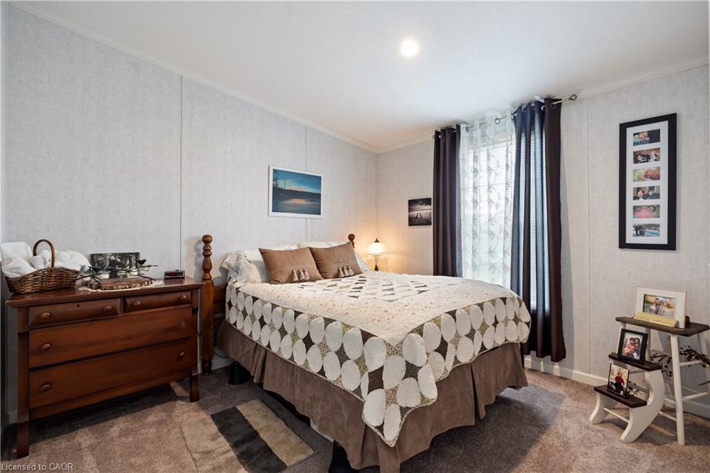 22 Copper Beech Drive, Nanticoke, ON - Indoor Photo Showing Bedroom