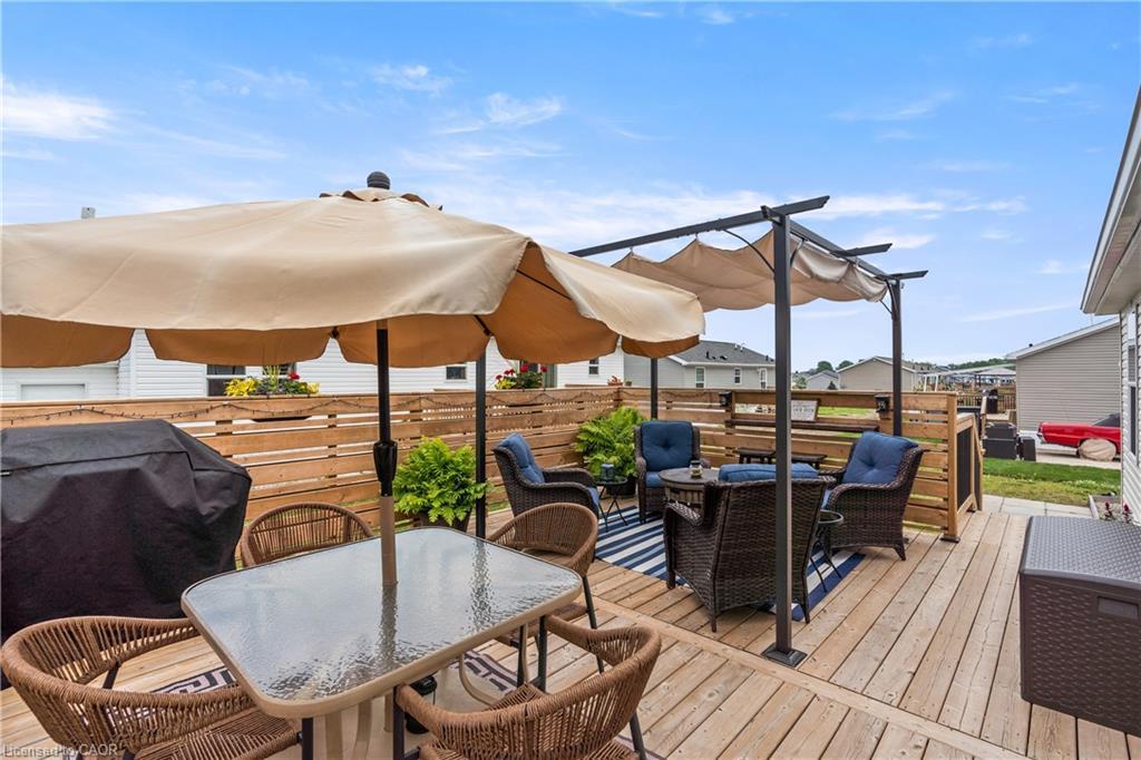 22 Copper Beech Drive, Nanticoke, ON - Outdoor With Deck Patio Veranda With Exterior