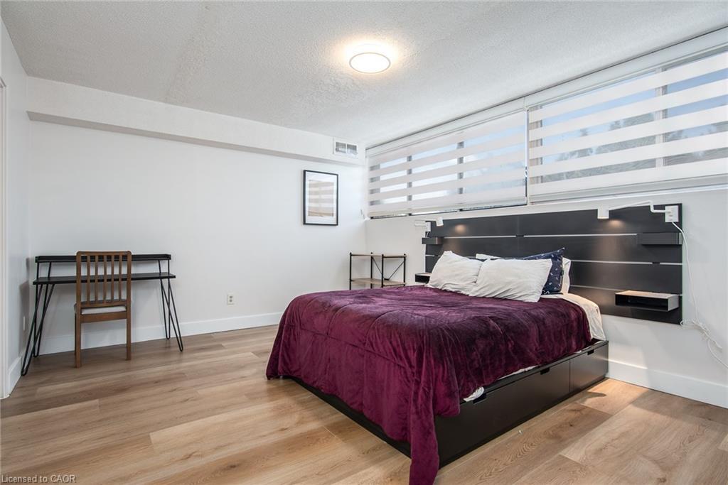 306-375 King Street N, Waterloo, ON - Indoor Photo Showing Bedroom