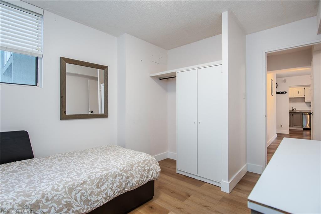 306-375 King Street N, Waterloo, ON - Indoor Photo Showing Bedroom