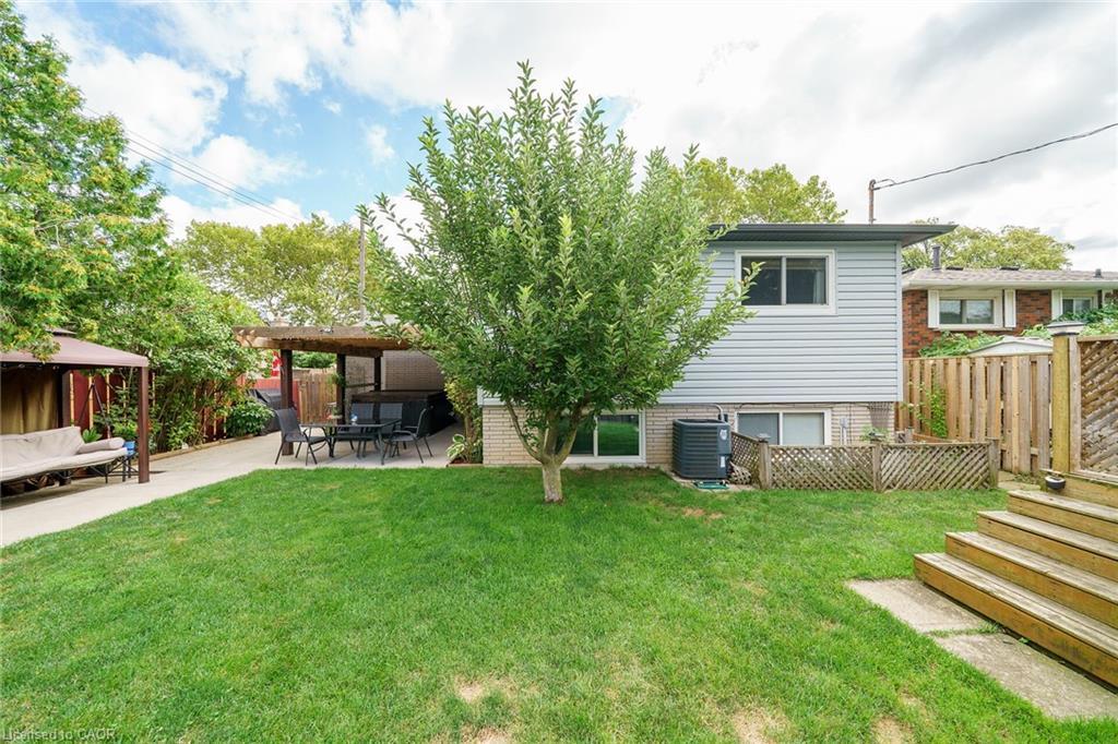 12 Glen Valley Drive, Hamilton, ON - Outdoor