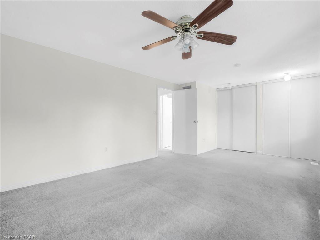 24-29 Paulander Drive, Kitchener, ON - Indoor Photo Showing Other Room