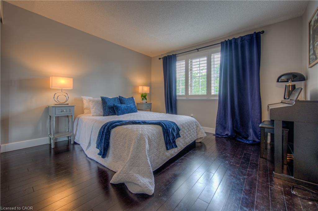 4-313 George Street N, Cambridge, ON - Indoor Photo Showing Bedroom