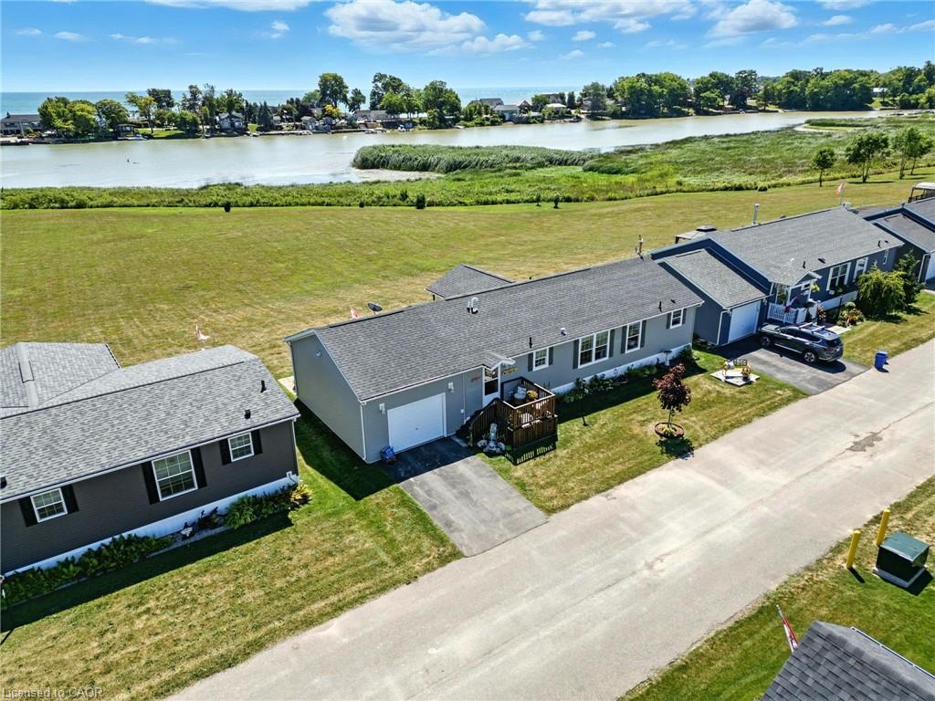 55 Riverbend Crescent, Nanticoke, ON - Outdoor With Body Of Water With View