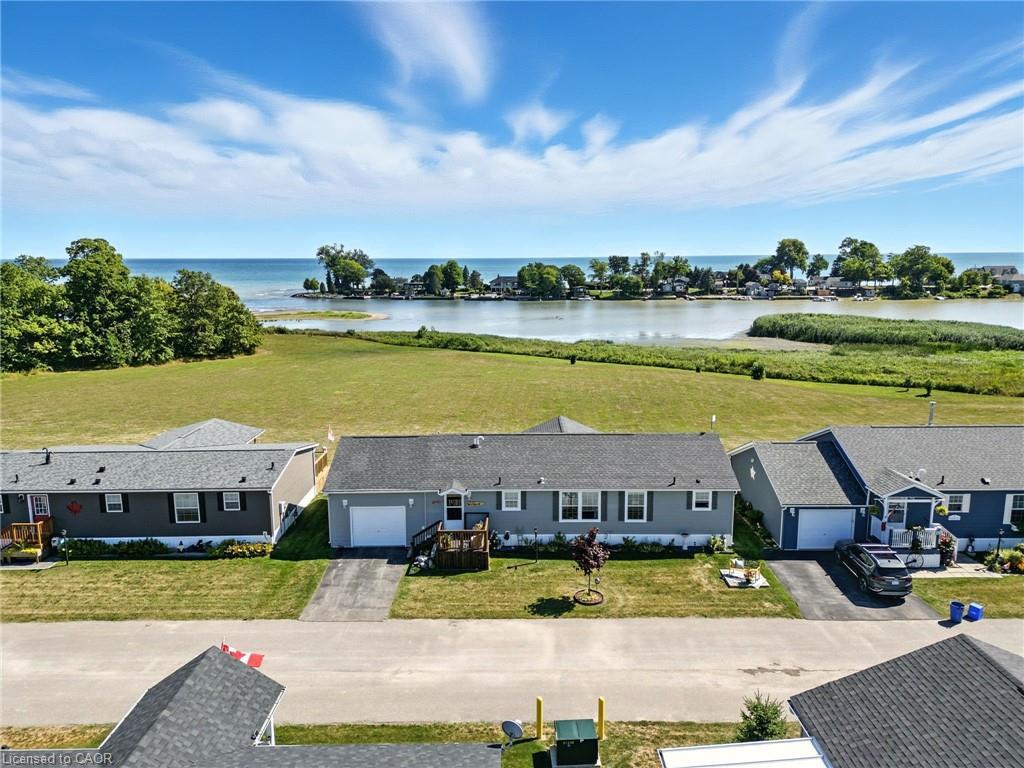 55 Riverbend Crescent, Nanticoke, ON - Outdoor With Body Of Water With View