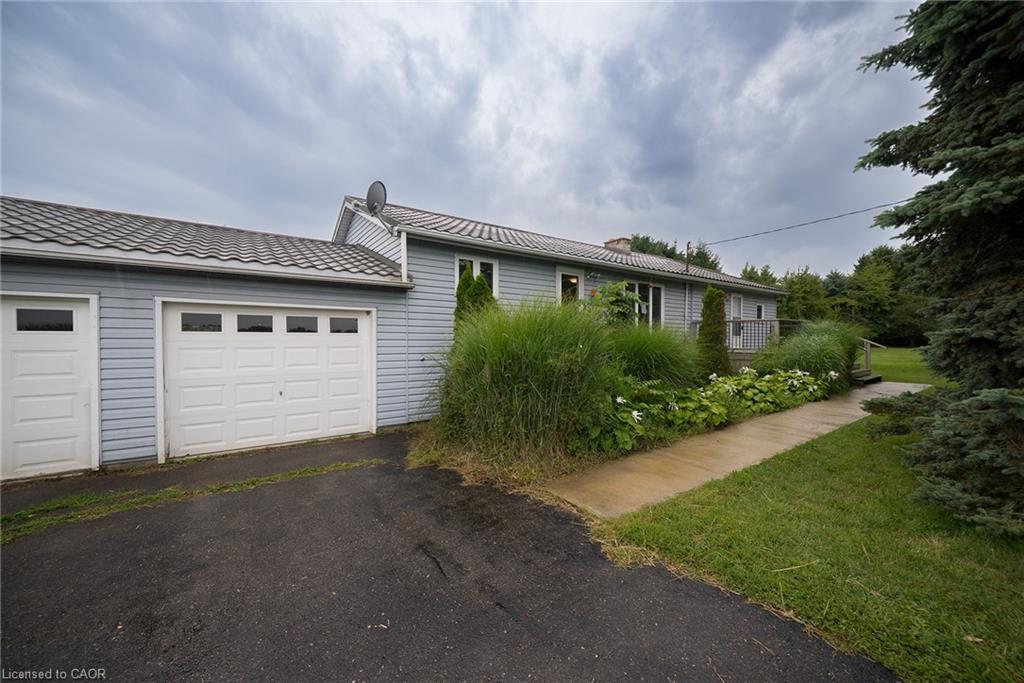 35383 Lake Line, Southwold, ON - Outdoor