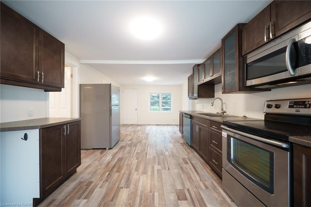 35383 Lake Line, Southwold, ON - Indoor Photo Showing Kitchen