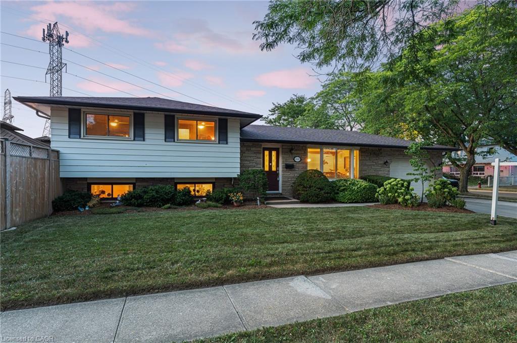 6845 Wilinger Street, Niagara Falls, ON - Outdoor