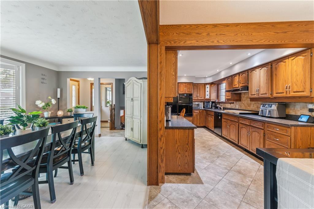 6845 Wilinger Street, Niagara Falls, ON - Indoor