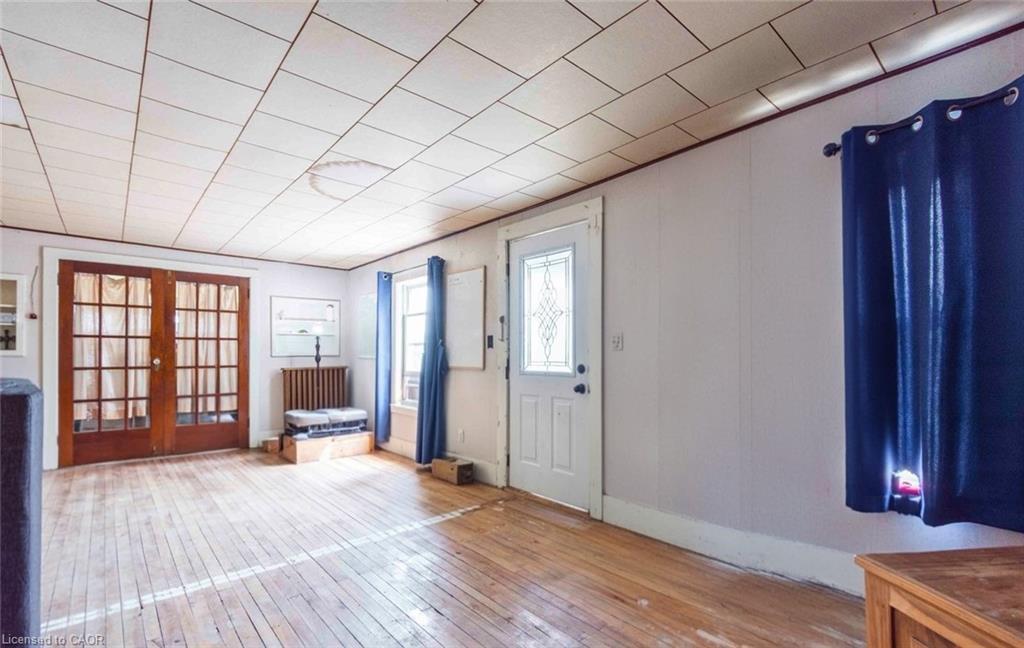 982 Smith Street, Quinte West, ON - Indoor Photo Showing Other Room