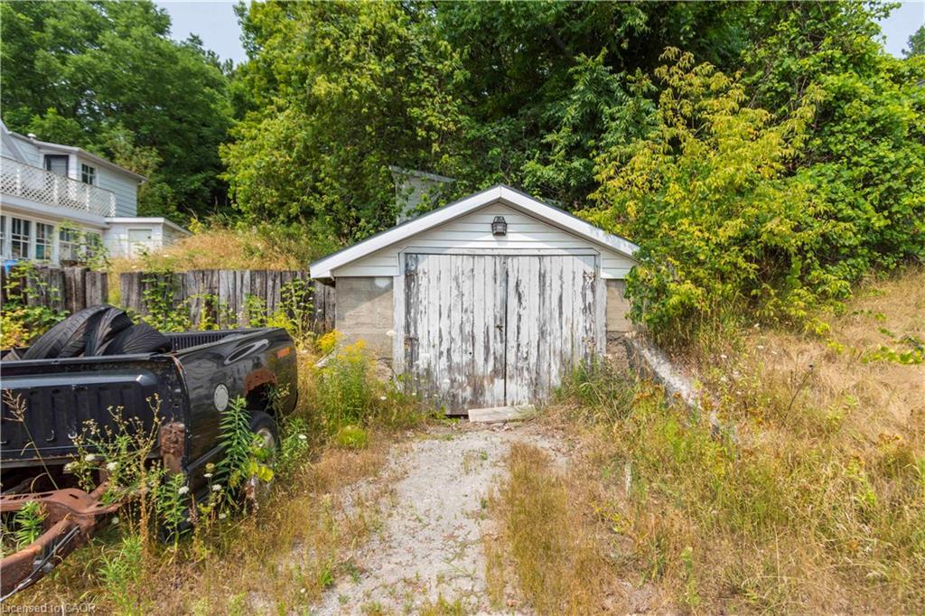 982 Smith Street, Quinte West, ON - Outdoor