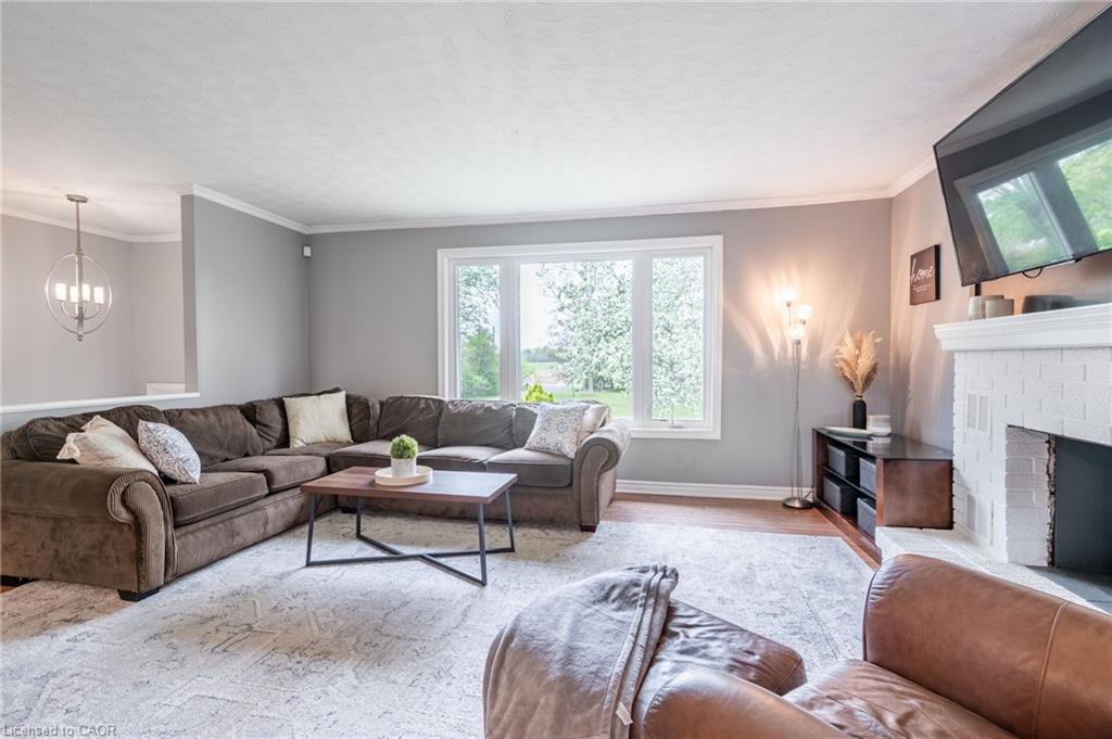 152 Concession 7 Road E, Millgrove, ON - Indoor Photo Showing Living Room With Fireplace