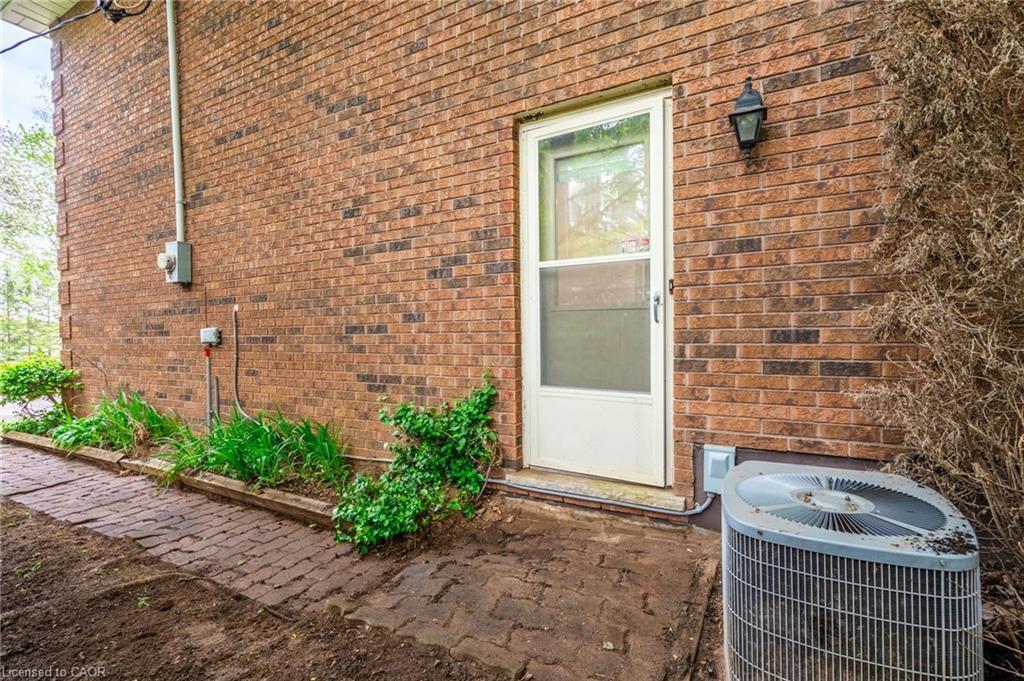 152 Concession 7 Road E, Millgrove, ON - Outdoor With Exterior