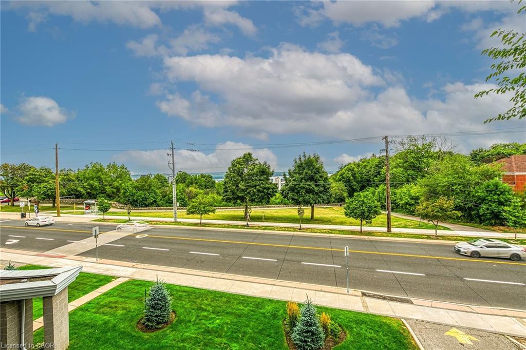 302-350 Concession Street, Hamilton, ON - Outdoor With View