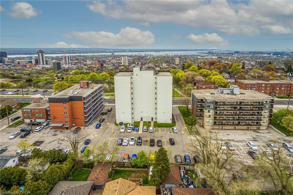 302-350 Concession Street, Hamilton, ON - Outdoor With View