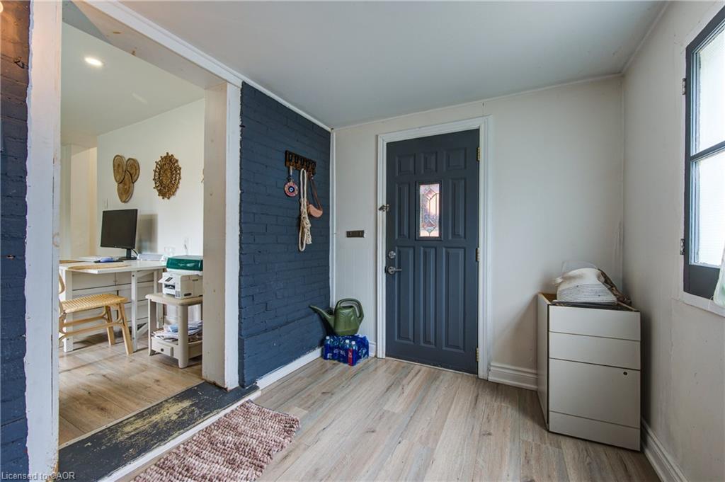 150 Finkle Street, Woodstock, ON - Indoor