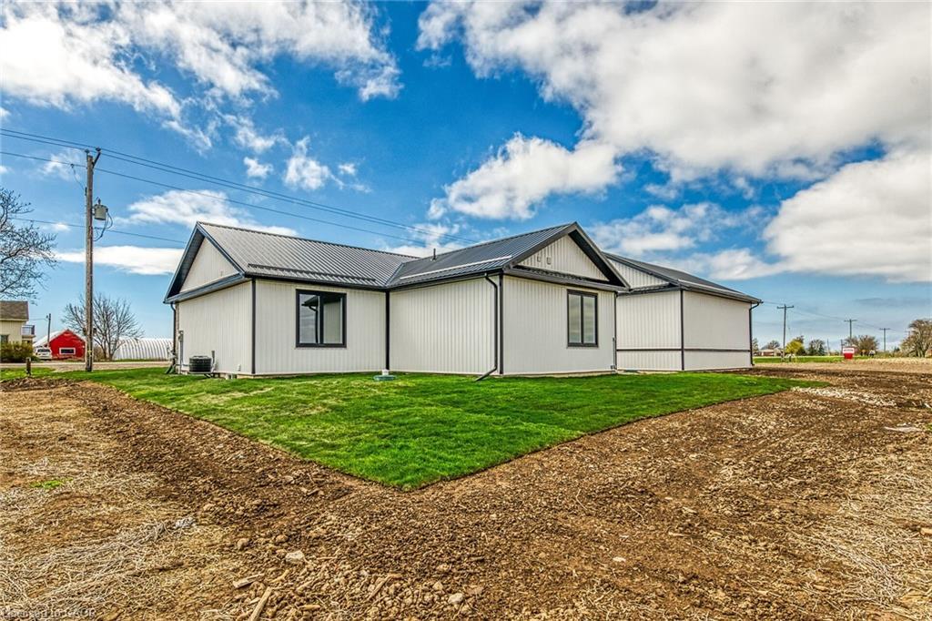 4093 Rainham Road, Selkirk, ON - Outdoor