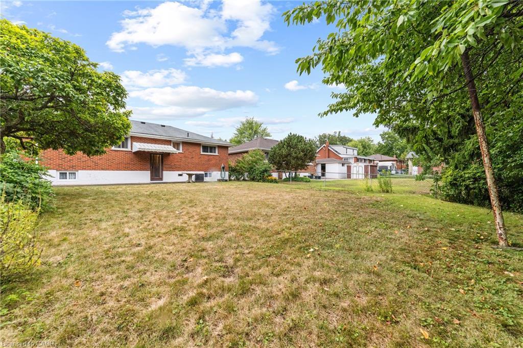 347 Hixon Road, Hamilton, ON - Outdoor