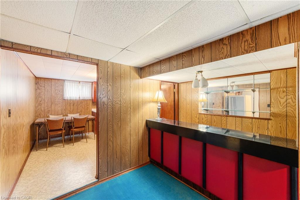 347 Hixon Road, Hamilton, ON - Indoor