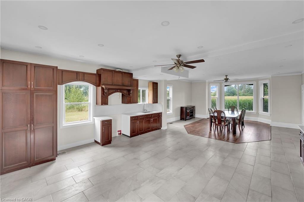 783 Highway 6 N, Hamilton, ON