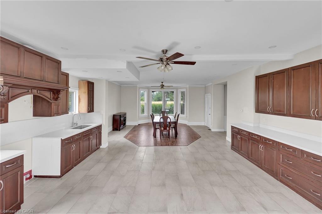 783 Highway 6 N, Hamilton, ON