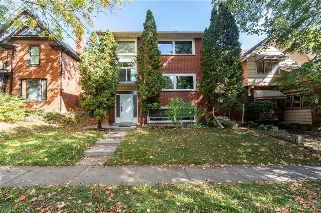 62 Moore Avenue, Kitchener, ON