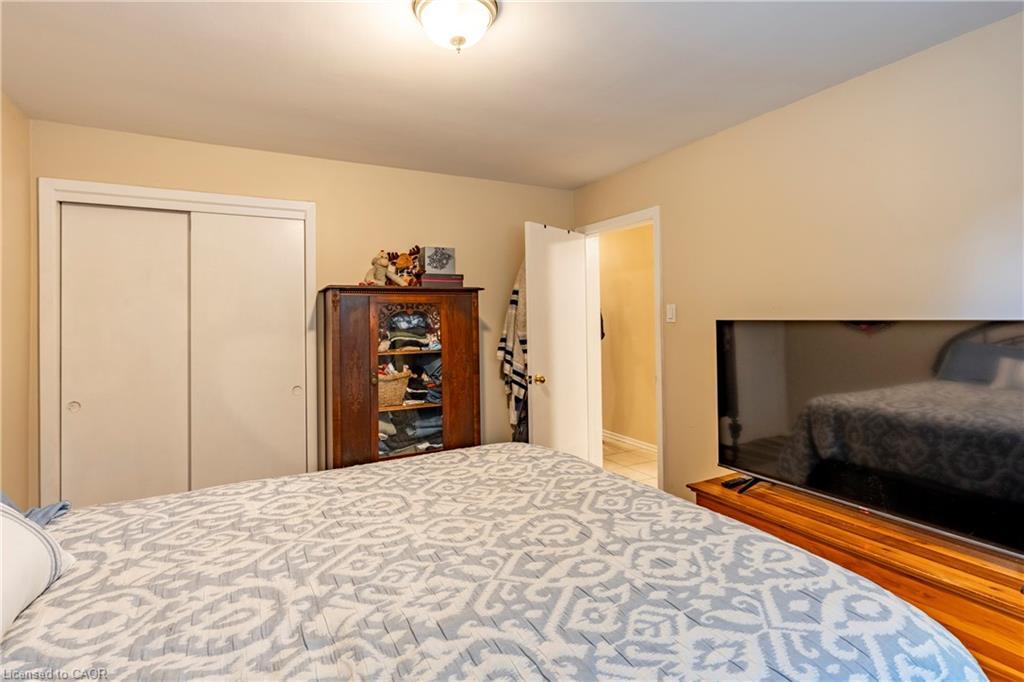 62 Moore Avenue, Kitchener, ON