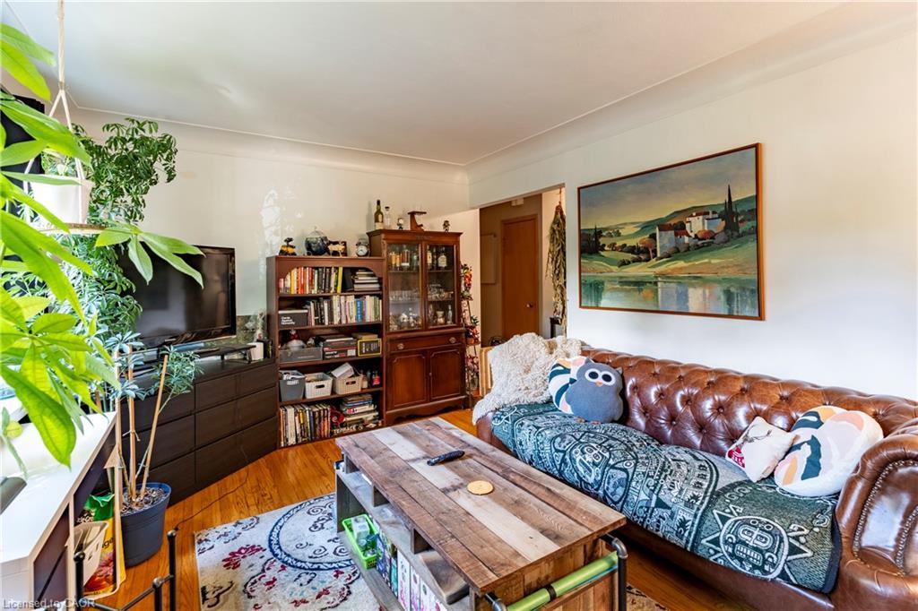 62 Moore Avenue, Kitchener, ON