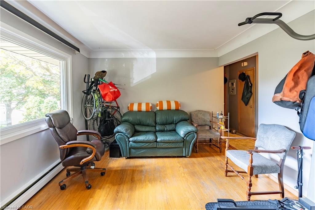 62 Moore Avenue, Kitchener, ON