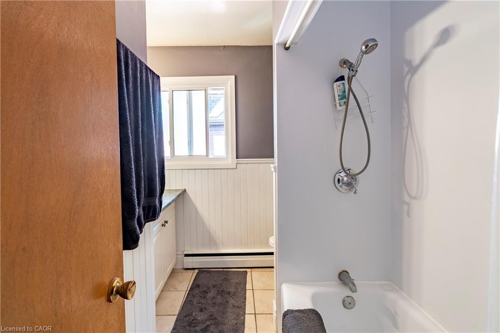 62 Moore Avenue, Kitchener, ON