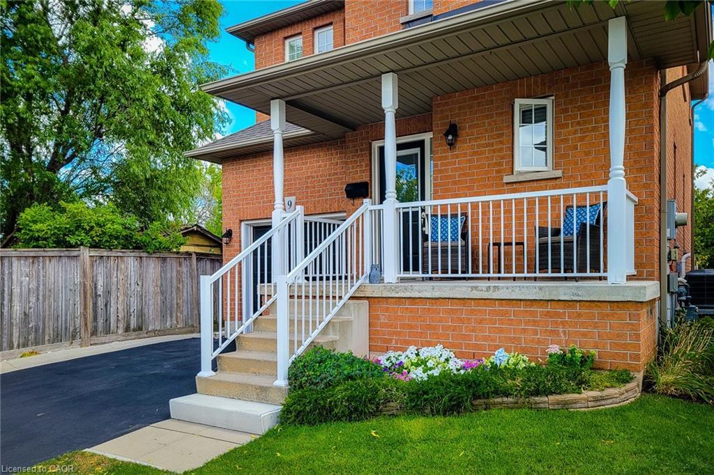 9-78 Peachwood Crescent, Stoney Creek, ON - Outdoor With Deck Patio Veranda