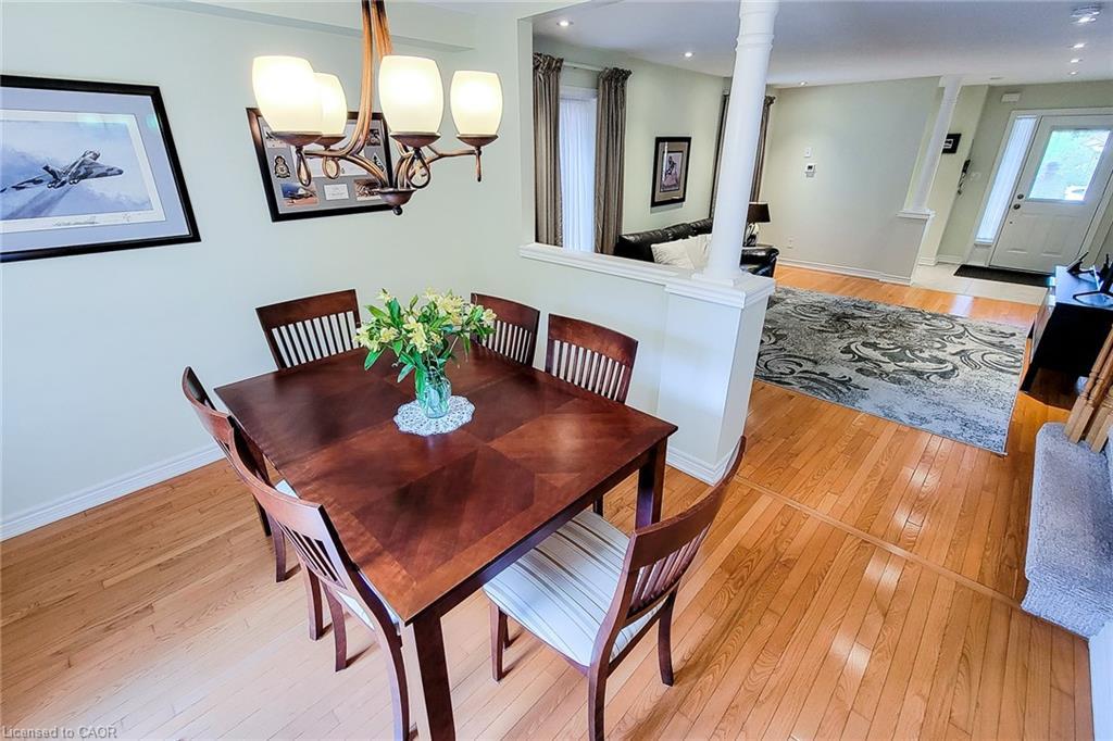 9-78 Peachwood Crescent, Stoney Creek, ON - Indoor Photo Showing Dining Room