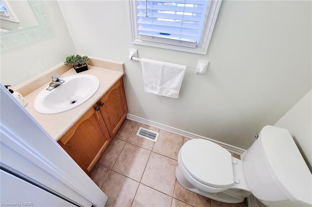 9-78 Peachwood Crescent, Stoney Creek, ON - Indoor Photo Showing Bathroom