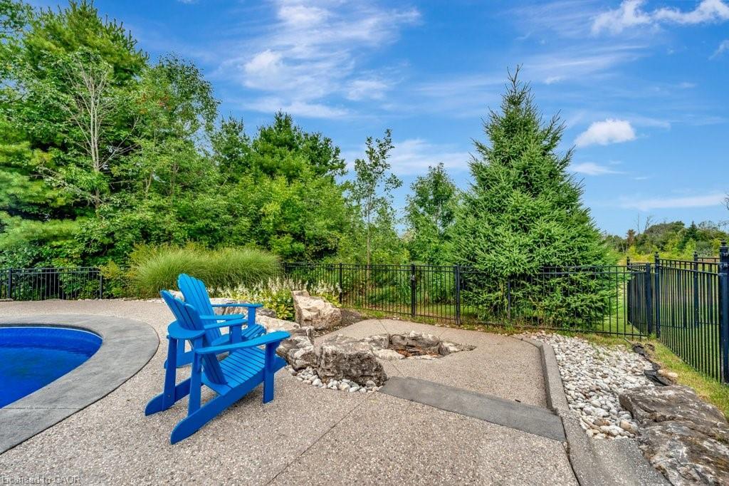 2616 Morrison Road, Cambridge, ON - Outdoor With Backyard