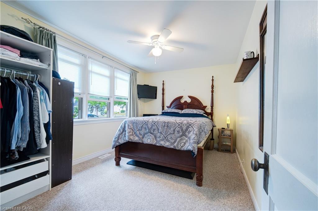 69 Bee Street, Woodstock, ON - Indoor Photo Showing Bedroom