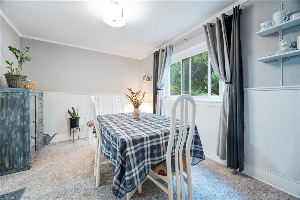 69 Bee Street, Woodstock, ON - Indoor Photo Showing Dining Room