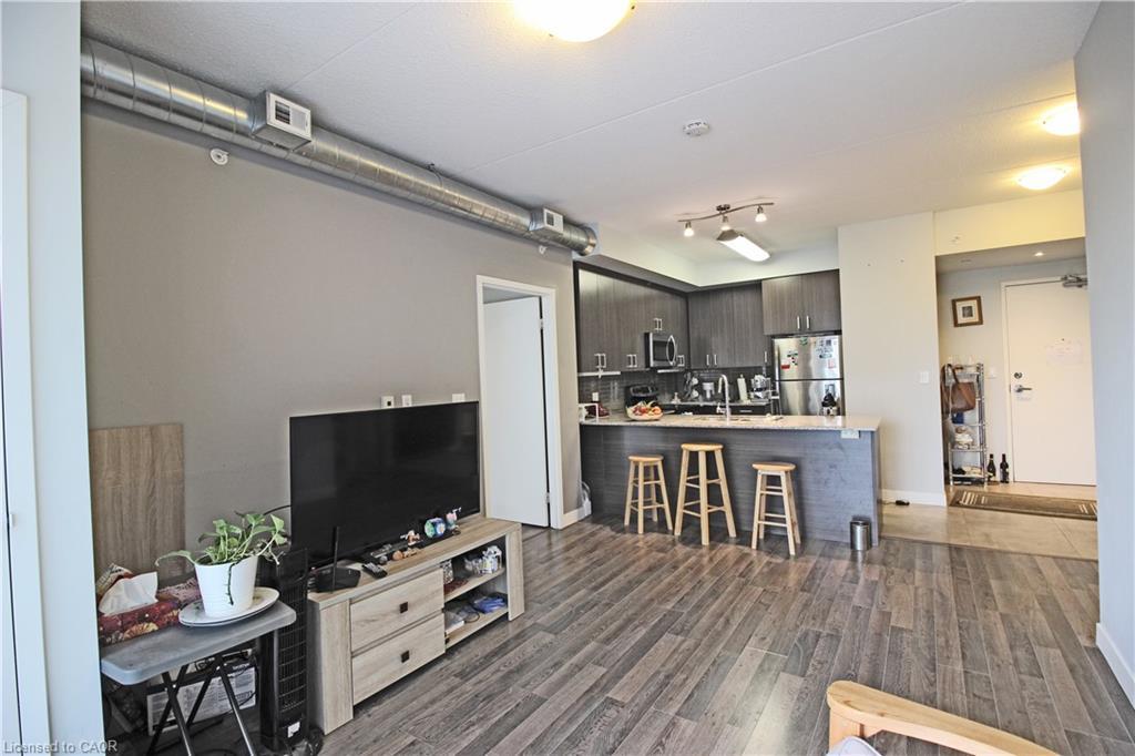 H505-62 Balsam Street, Waterloo, ON - Indoor