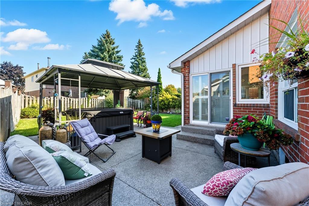 3043 Vanderbilt Road, Mississauga, ON - Outdoor With Deck Patio Veranda With Exterior