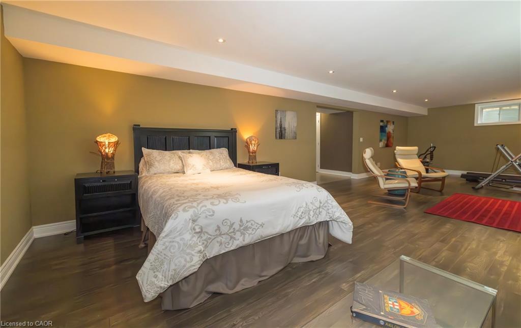 9305 Eagle Ridge Drive, Niagara Falls, ON - Indoor Photo Showing Bedroom
