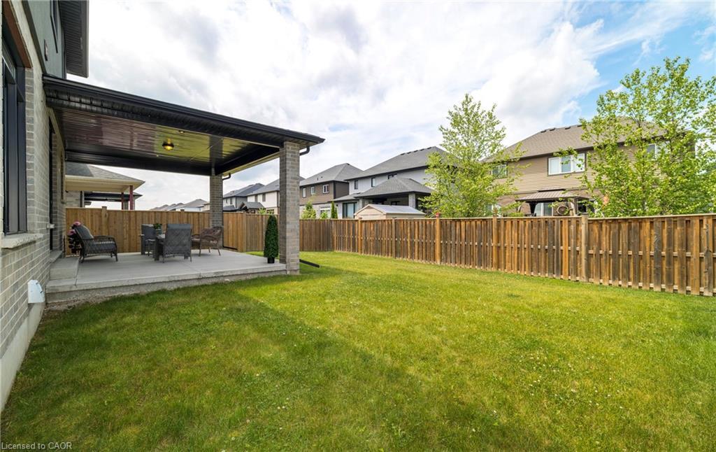 9305 Eagle Ridge Drive, Niagara Falls, ON - Outdoor With Deck Patio Veranda