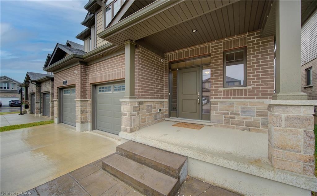 153 Mountain Holly Court, Waterloo, ON - Outdoor With Deck Patio Veranda