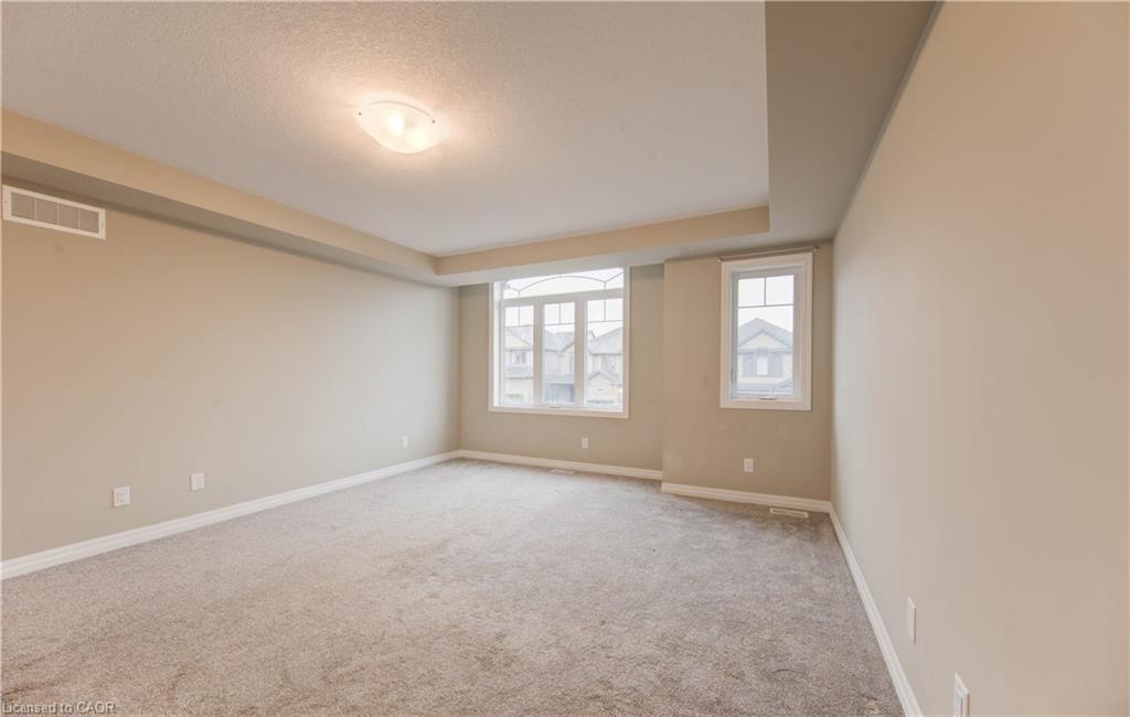 153 Mountain Holly Court, Waterloo, ON - Indoor Photo Showing Other Room